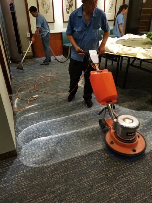 地毯清洗，公司地毯清洗，干洗地毯