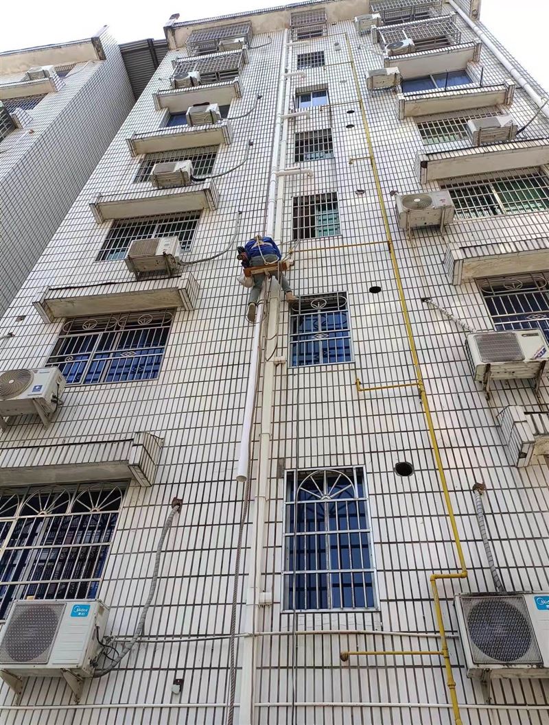 高空管道安装，外墙管道维修，外墙管道疏通